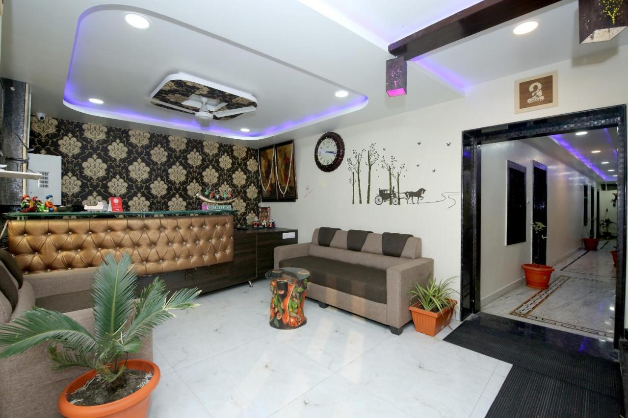 Oyo Flagship 27933 Hotel Green Valley Rāipur Kültér fotó