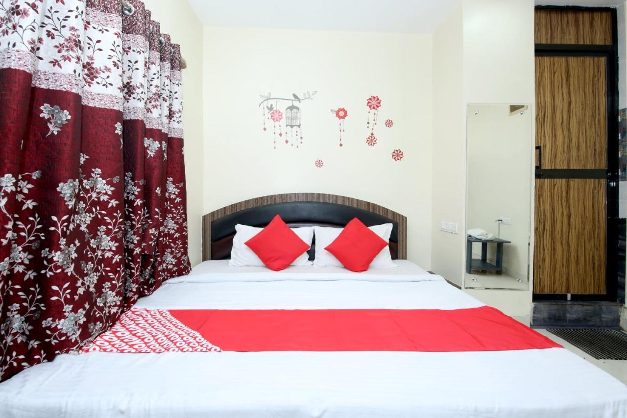 Oyo Flagship 27933 Hotel Green Valley Rāipur Kültér fotó