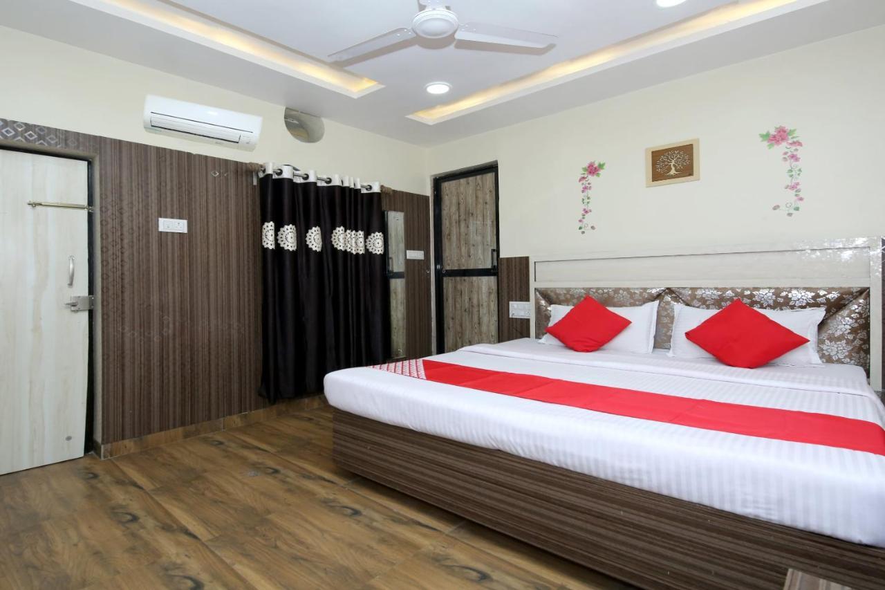 Oyo Flagship 27933 Hotel Green Valley Rāipur Kültér fotó